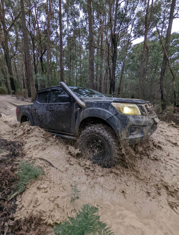 NP300/D23 Navara (2014+) 4" Snorkel Kit