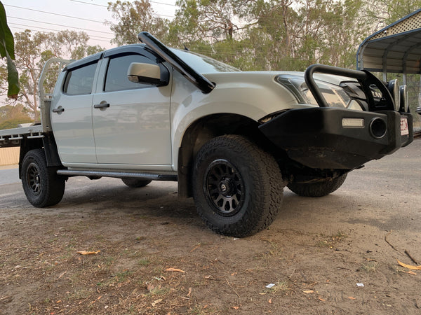 MU-X (2013- 2020 Pre Facelift) 4" Stainless Steel Snorkel Kit